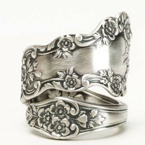 💞925 Silver Plated Creative Plum Flower Shaped Ring, GPMB1565